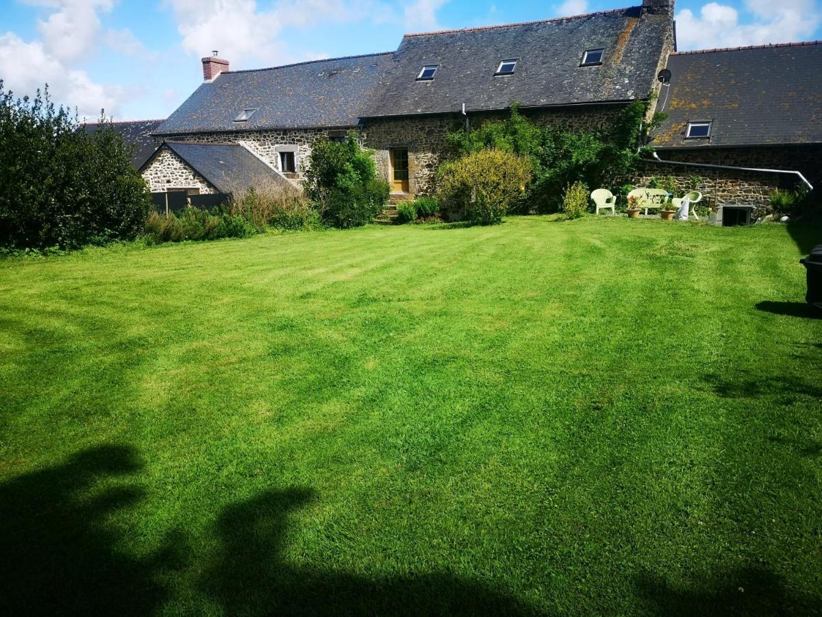Gites Ferme De La Baie Roz-sur-Couesnon Exterior foto