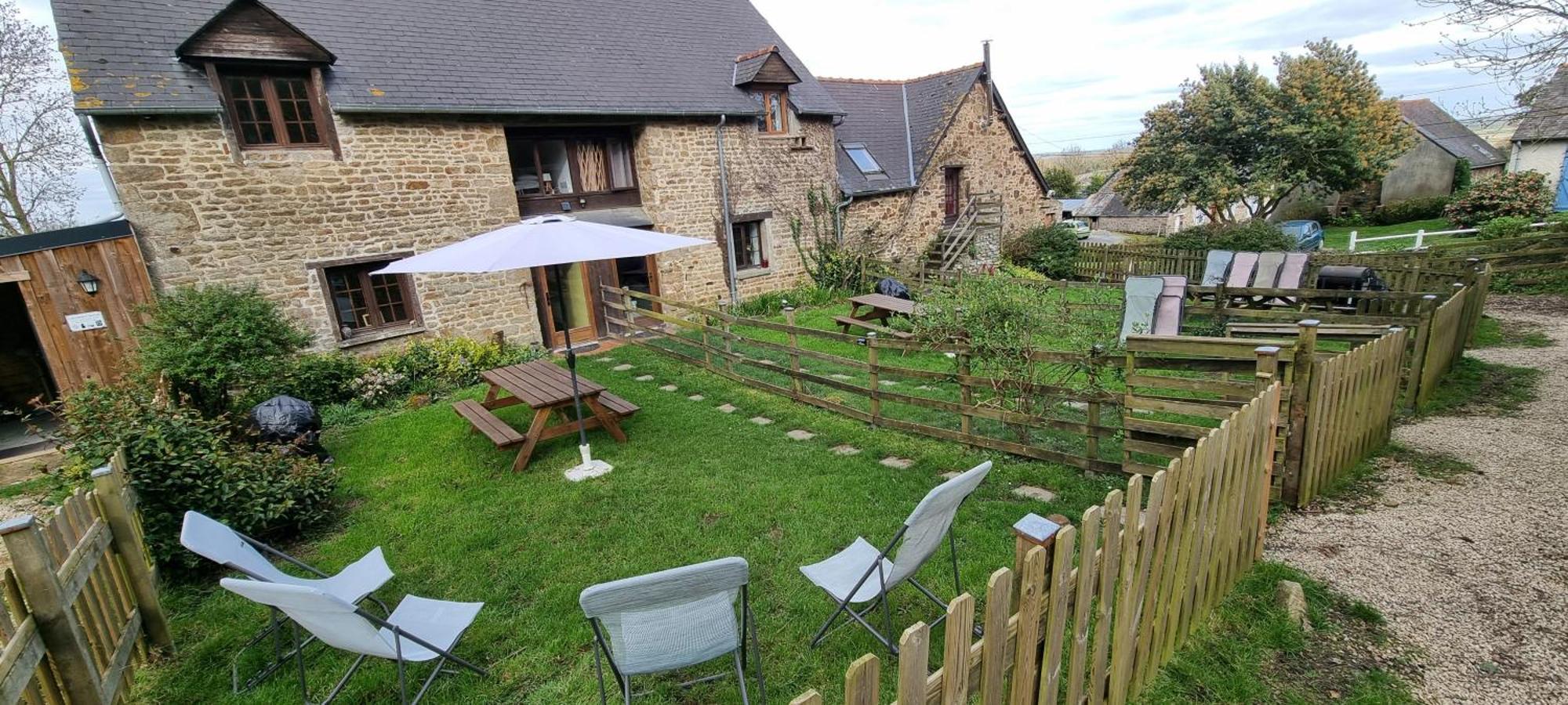 Gites Ferme De La Baie Roz-sur-Couesnon Exterior foto
